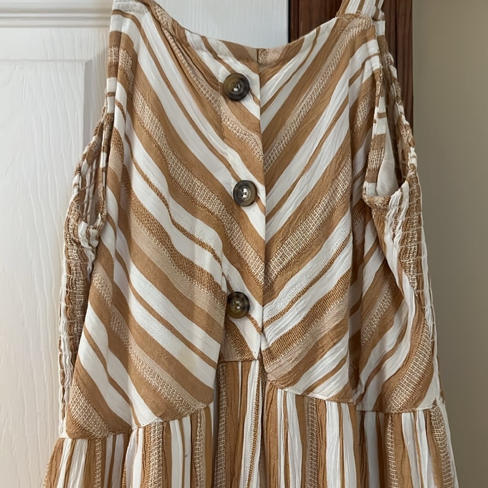 ROMPER! - Picture 3 of 5